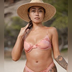 Benoa Swim Peach Bikini Set